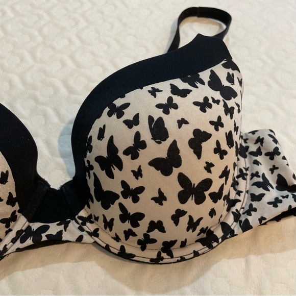 Victoria’s Secret Butterfly Print Lined Demi Bra 36C - Black and Off-White - Picture 2 of 6